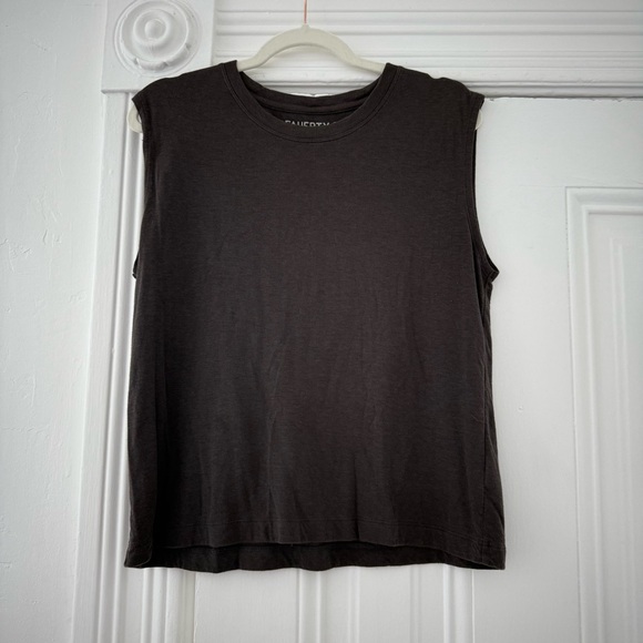 Faherty Women's Sleeveless Dark Gray Muscle Tee - Picture 1 of 7